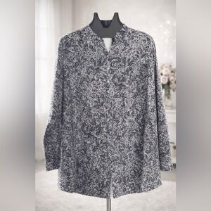 Coldwater Creek Black and Grey Floral Button Down Top